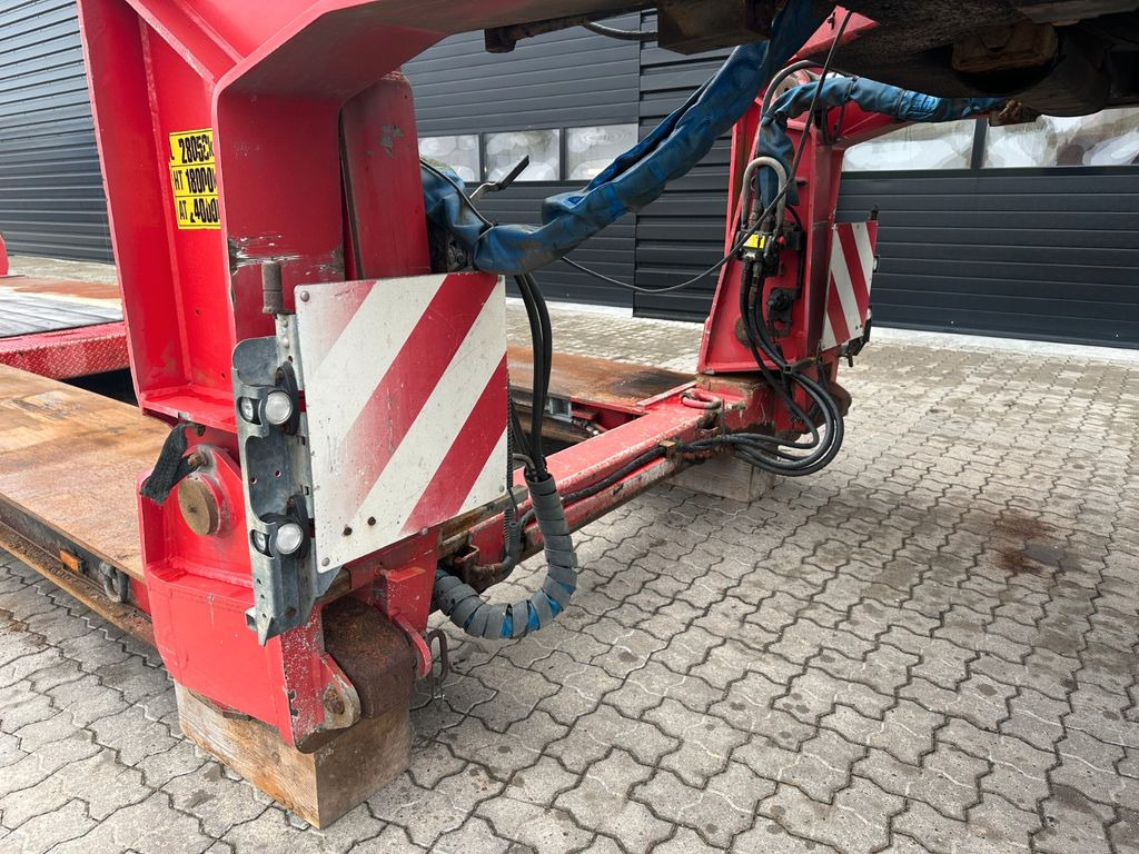 Faymonville Megamax 3 achs tiefbett Faymonville Megamax 3 achs tiefbett - Επικαθήμενο με χαμηλό δάπεδο: φωτογραφία 5 Faymonville Megamax 3 achs tiefbett Faymonville Megamax 3 achs tiefbett - Επικαθήμενο με χαμηλό δάπεδο: φωτογραφία 5