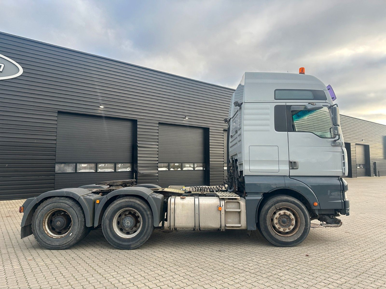 MAN TGA 26.530 6x4 / 120 T - Τράκτορας: φωτογραφία 2 MAN TGA 26.530 6x4 / 120 T - Τράκτορας: φωτογραφία 2