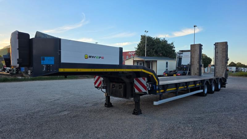 INVEPE-JOLUSO SR329 CNN600 - Επικαθήμενο με χαμηλό δάπεδο: φωτογραφία 2 INVEPE-JOLUSO SR329 CNN600 - Επικαθήμενο με χαμηλό δάπεδο: φωτογραφία 2