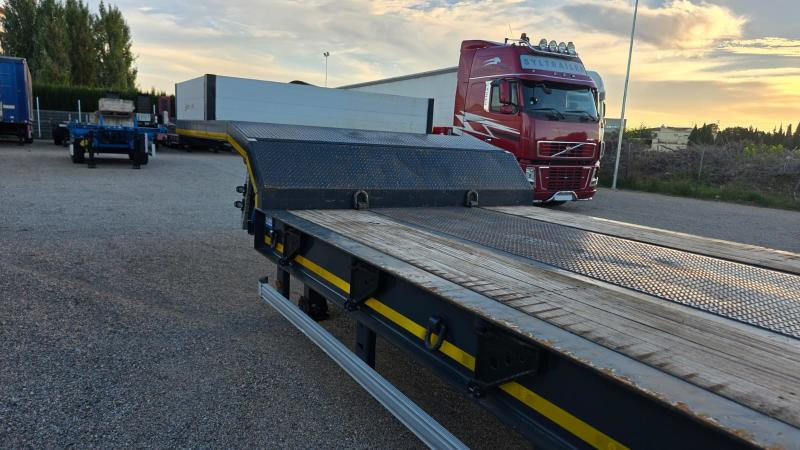 Επικαθήμενο με χαμηλό δάπεδο INVEPE-JOLUSO SR329 CNN600: φωτογραφία 13 Επικαθήμενο με χαμηλό δάπεδο INVEPE-JOLUSO SR329 CNN600: φωτογραφία 13