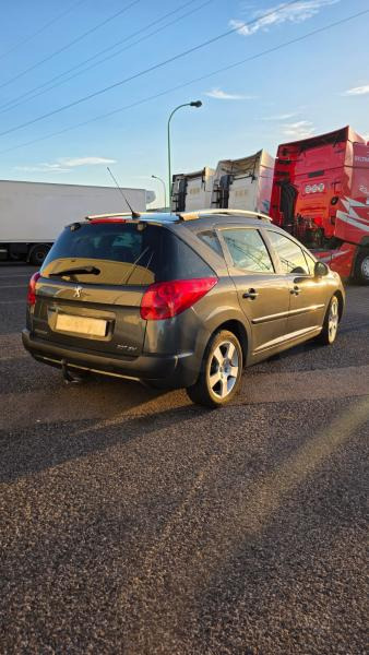 Peugeot 207 SW - Station wagon: φωτογραφία 4 Peugeot 207 SW - Station wagon: φωτογραφία 4