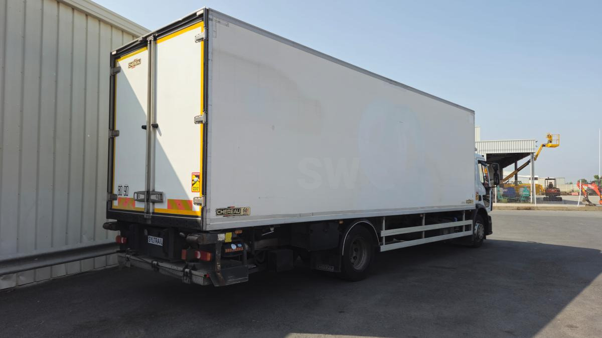 Renault Midlum 270 DXI - Φορτηγό ψυγείο: φωτογραφία 3 Renault Midlum 270 DXI - Φορτηγό ψυγείο: φωτογραφία 3