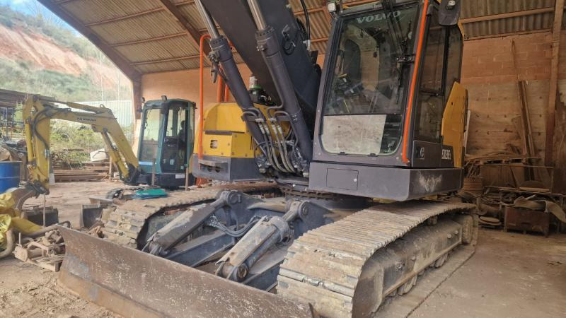 Volvo ECR235 EL - Ερπυστριοφόρος εκσκαφέας: φωτογραφία 3 Volvo ECR235 EL - Ερπυστριοφόρος εκσκαφέας: φωτογραφία 3