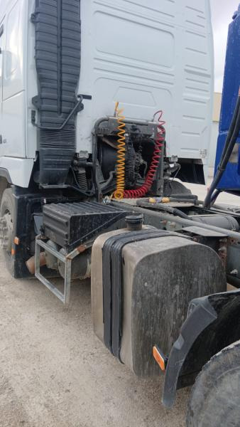 Volvo FH12 430 - Τράκτορας: φωτογραφία 4 Volvo FH12 430 - Τράκτορας: φωτογραφία 4