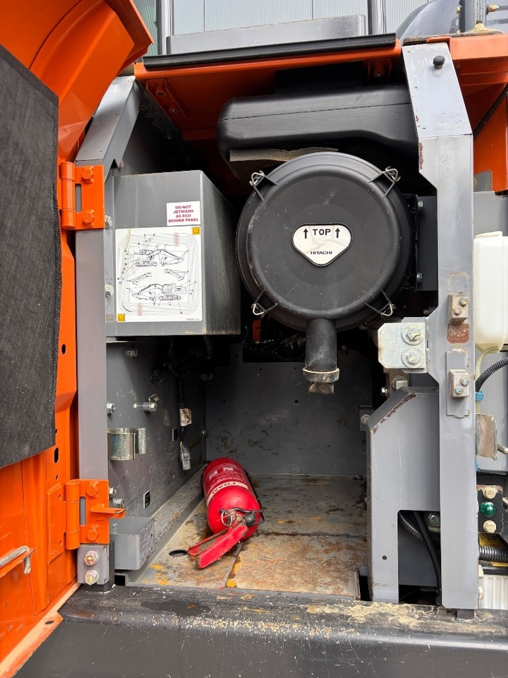 Ερπυστριοφόρος εκσκαφέας Hitachi ZX 210 LC-6: φωτογραφία 27