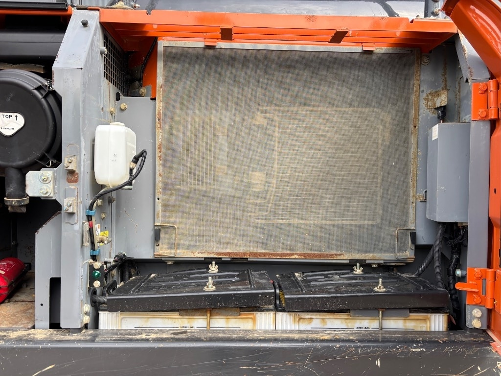 Ερπυστριοφόρος εκσκαφέας Hitachi ZX 210 LC-6: φωτογραφία 26