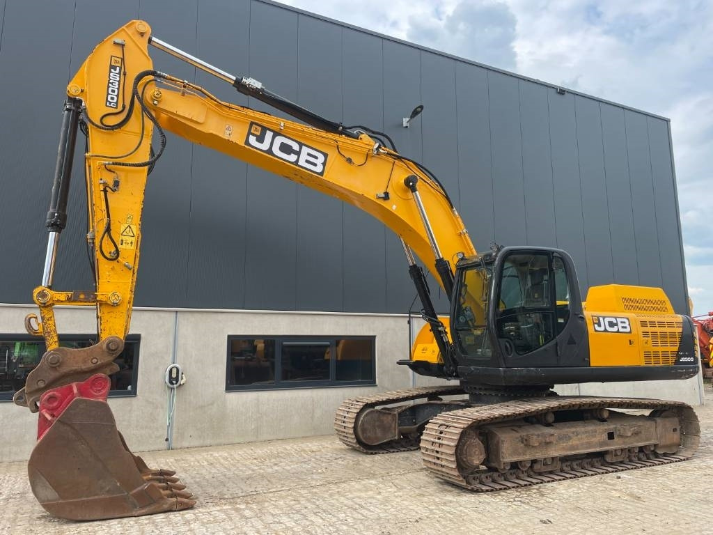 JCB JS300LC -- JS 300 LC - Ερπυστριοφόρος εκσκαφέας: φωτογραφία 1 JCB JS300LC -- JS 300 LC - Ερπυστριοφόρος εκσκαφέας: φωτογραφία 1