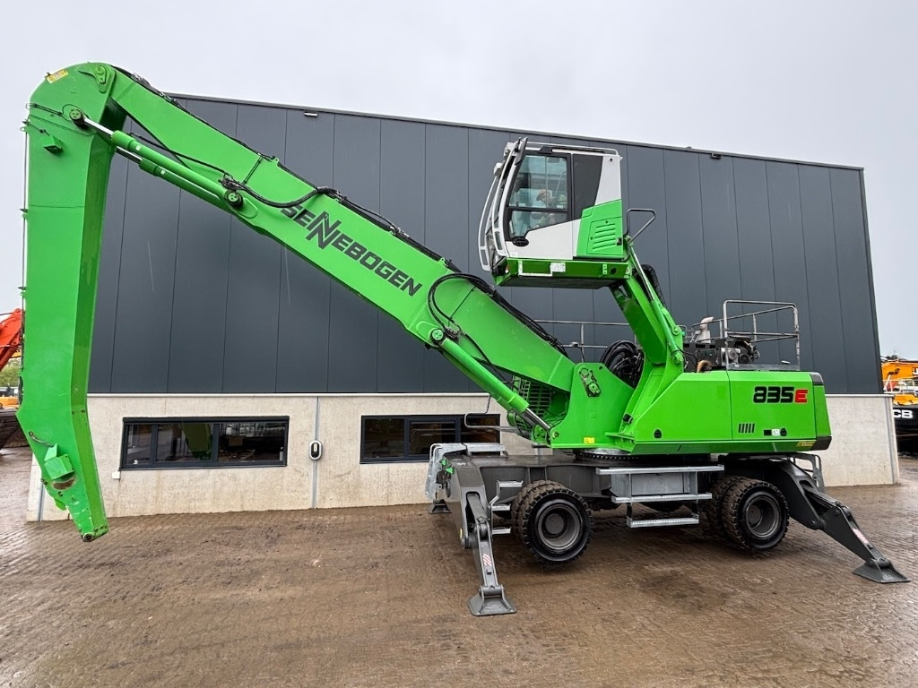 Sennebogen 835 M - 835 E - 835E - 835M - Μηχάνημα Διαχείρισης Υλικών: φωτογραφία 2 Sennebogen 835 M - 835 E - 835E - 835M - Μηχάνημα Διαχείρισης Υλικών: φωτογραφία 2