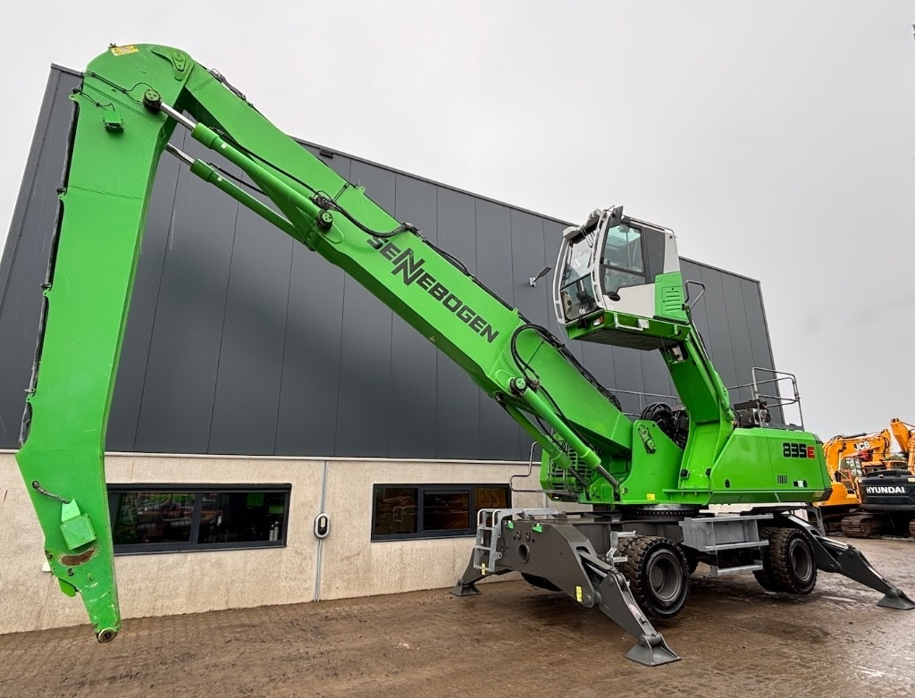 Sennebogen 835 M - 835 E - 835E - 835M - Μηχάνημα Διαχείρισης Υλικών: φωτογραφία 1 Sennebogen 835 M - 835 E - 835E - 835M - Μηχάνημα Διαχείρισης Υλικών: φωτογραφία 1