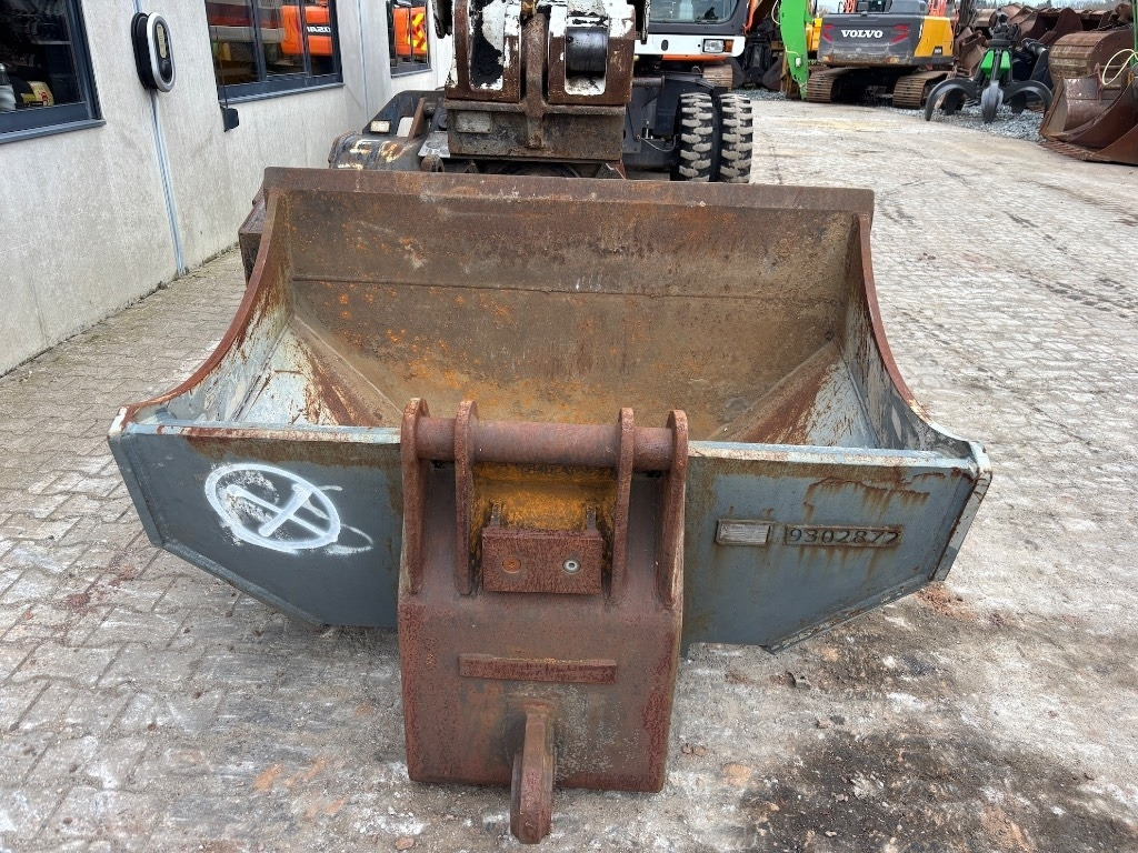 Τροχοφόρος εκσκαφέας Volvo EW 210 D - EW210 - EW210D - EW 180 - EW 240: φωτογραφία 12