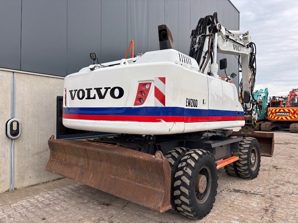 Τροχοφόρος εκσκαφέας Volvo EW 210 D - EW210 - EW210D - EW 180 - EW 240: φωτογραφία 6