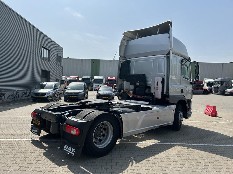 DAF CF 410 FT Space Cab / 281 dkm / Smart Tacho V2 / APK 01-26 - Τράκτορας: φωτογραφία 2 DAF CF 410 FT Space Cab / 281 dkm / Smart Tacho V2 / APK 01-26 - Τράκτορας: φωτογραφία 2