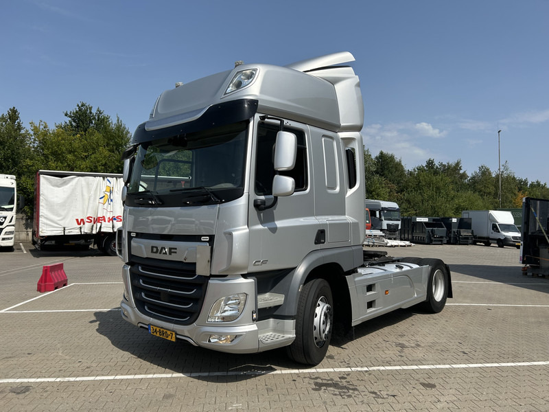 Μίσθωση DAF CF 410 FT Space Cab / 281 dkm / Smart Tacho V2 / APK 01-26 DAF CF 410 FT Space Cab / 281 dkm / Smart Tacho V2 / APK 01-26: φωτογραφία 20 Μίσθωση DAF CF 410 FT Space Cab / 281 dkm / Smart Tacho V2 / APK 01-26 DAF CF 410 FT Space Cab / 281 dkm / Smart Tacho V2 / APK 01-26: φωτογραφία 20