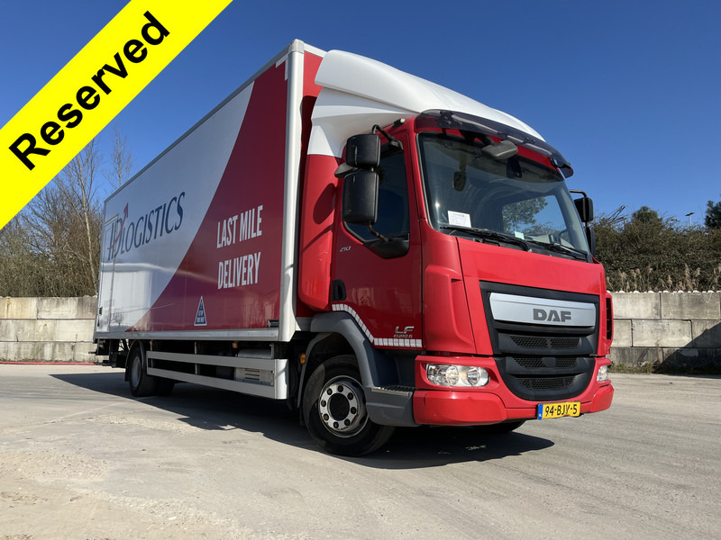 DAF LF 210 FA / 12 Ton / 353 dkm / Koffer / LBW 1500 kg / NL LKW - Φορτηγό κόφα: φωτογραφία 1 DAF LF 210 FA / 12 Ton / 353 dkm / Koffer / LBW 1500 kg / NL LKW - Φορτηγό κόφα: φωτογραφία 1