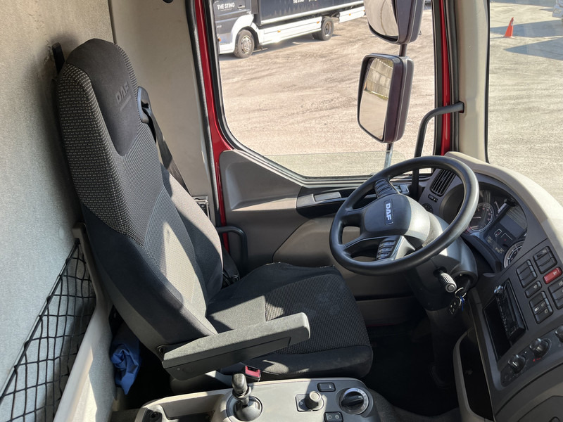 DAF LF 210 FA / 12 Ton / 354 dkm / Box / Laadklep / NL Truck - Φορτηγό κόφα: φωτογραφία 3 DAF LF 210 FA / 12 Ton / 354 dkm / Box / Laadklep / NL Truck - Φορτηγό κόφα: φωτογραφία 3