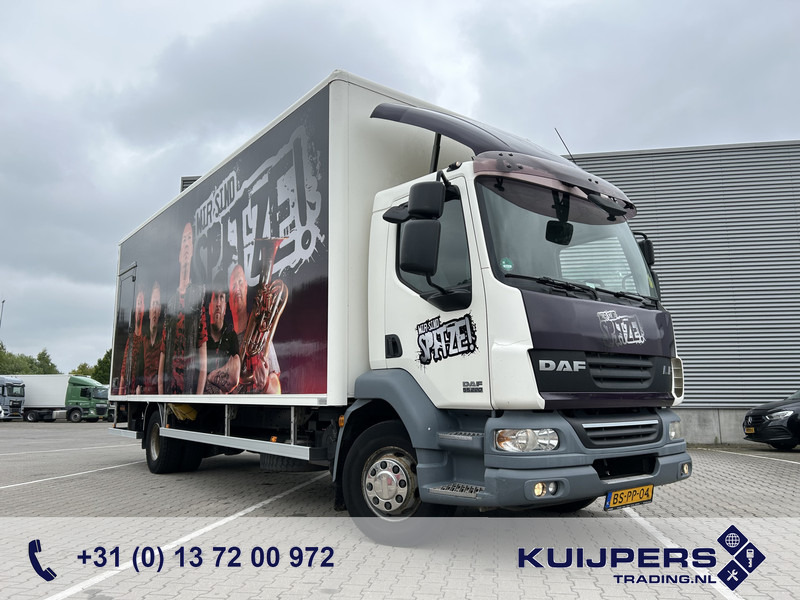 DAF LF55 220 Euro 4 / 12 Ton / 673 dkm / Box / Loadlift / APK TUV 01-26 - Φορτηγό κόφα: φωτογραφία 1 DAF LF55 220 Euro 4 / 12 Ton / 673 dkm / Box / Loadlift / APK TUV 01-26 - Φορτηγό κόφα: φωτογραφία 1