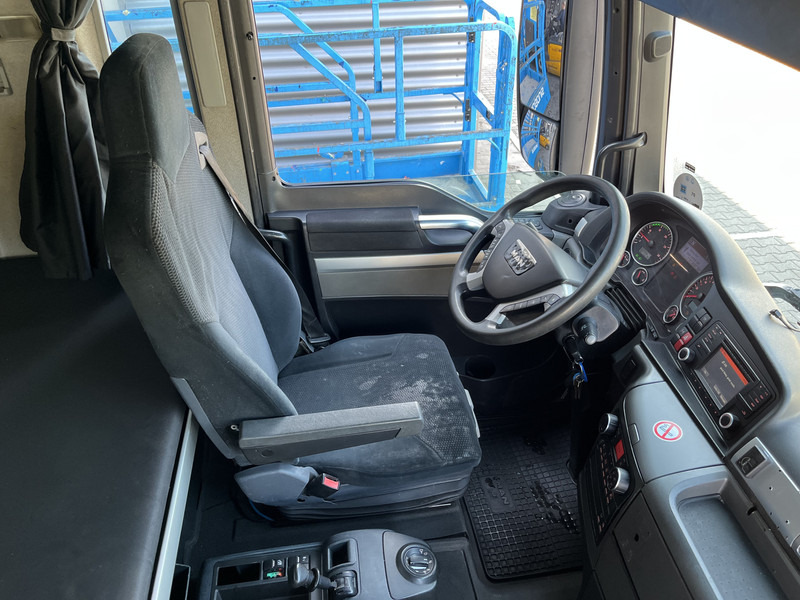 MAN TGX 18.440 XXL / 684 dkm / 2 Tanks / Stand klima / NL truck - Τράκτορας: φωτογραφία 3 MAN TGX 18.440 XXL / 684 dkm / 2 Tanks / Stand klima / NL truck - Τράκτορας: φωτογραφία 3