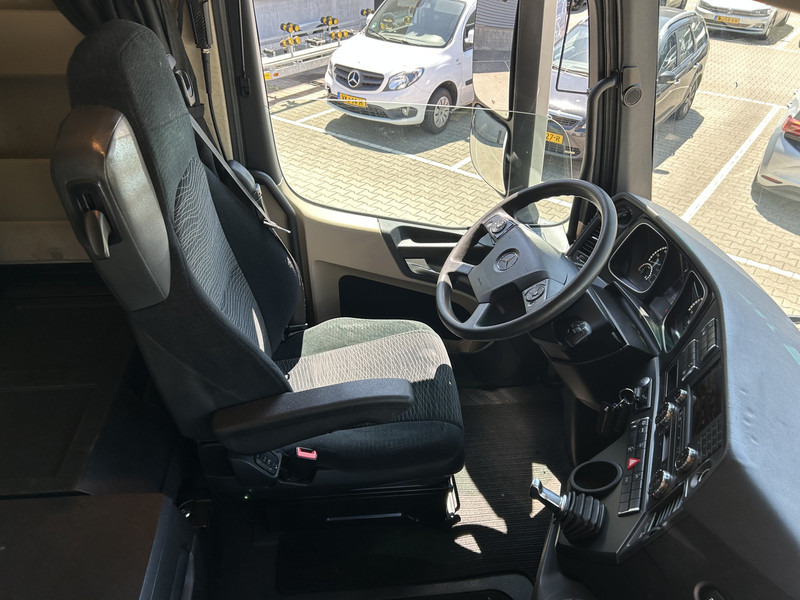 Mercedes-Benz Actros 1842 Bigspace / 770 dkm / Mega / New Tacho / Stand Klima / 2 Tanks - Τράκτορας: φωτογραφία 3 Mercedes-Benz Actros 1842 Bigspace / 770 dkm / Mega / New Tacho / Stand Klima / 2 Tanks - Τράκτορας: φωτογραφία 3