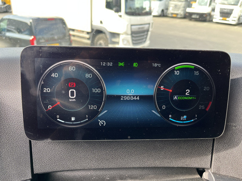 Mercedes-Benz Actros 1842 Gigaspace / 298 km / Full Spoiler / NL truck - Τράκτορας: φωτογραφία 4 Mercedes-Benz Actros 1842 Gigaspace / 298 km / Full Spoiler / NL truck - Τράκτορας: φωτογραφία 4