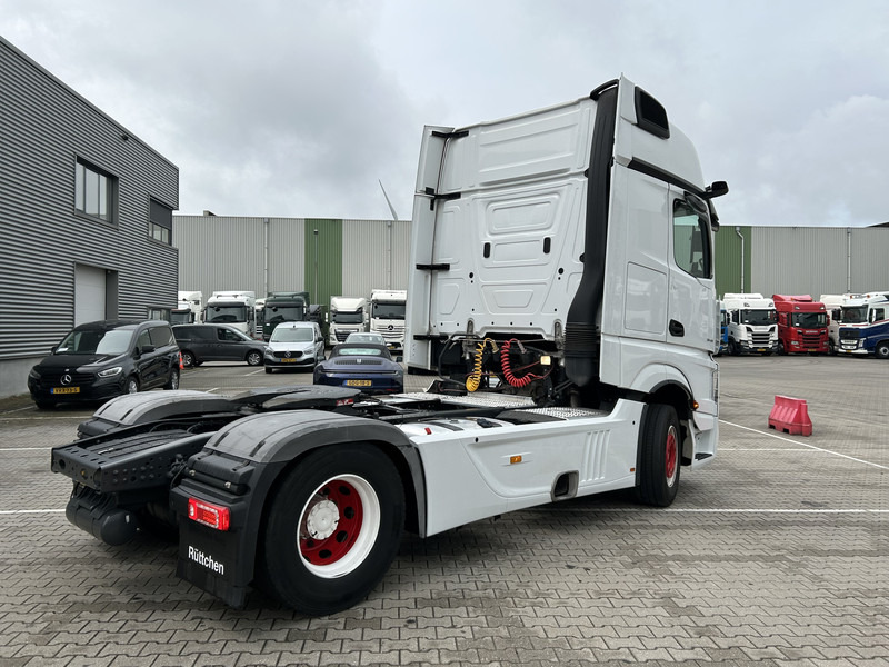 Mercedes-Benz Actros 1845 Gigaspace / 616 dkm / 2 Tanks / Stand Airco / New Tacho V2 - Τράκτορας: φωτογραφία 2 Mercedes-Benz Actros 1845 Gigaspace / 616 dkm / 2 Tanks / Stand Airco / New Tacho V2 - Τράκτορας: φωτογραφία 2