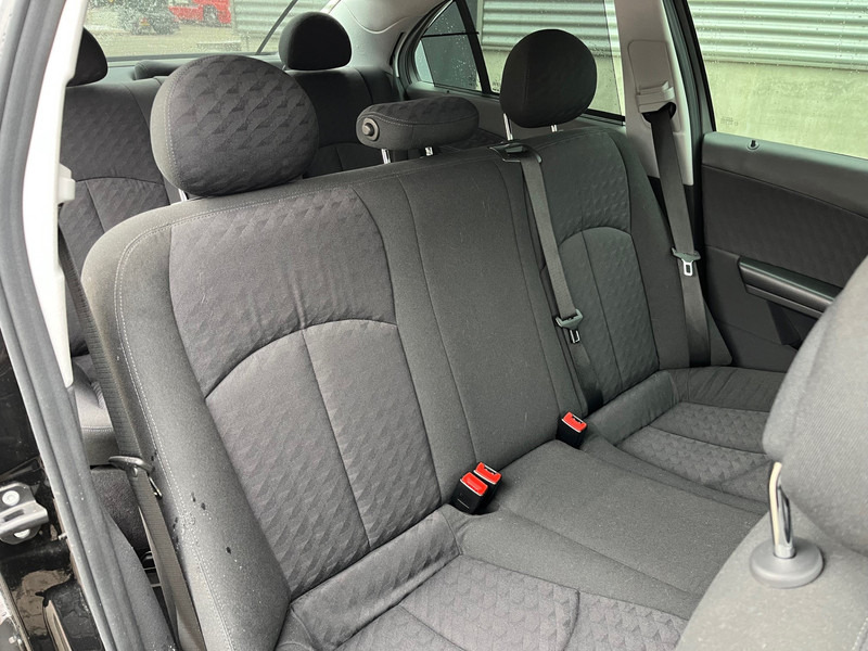 Mercedes-Benz E-Klasse / Limousine / 240 Avantgarde / 4-Matic / 8-pers / APK/TUV 09-2026 / - Λιμουζίνα/ Sedan: φωτογραφία 5 Mercedes-Benz E-Klasse / Limousine / 240 Avantgarde / 4-Matic / 8-pers / APK/TUV 09-2026 / - Λιμουζίνα/ Sedan: φωτογραφία 5