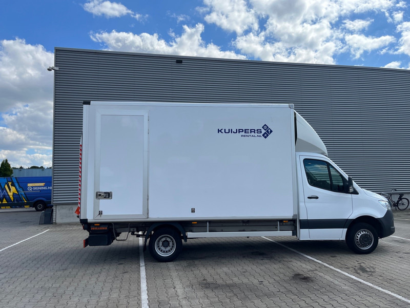 Mercedes-Benz Sprinter 515 1.9 CDI / Box 4.4 mtr / Laadklep / Zijdeur - Επαγγελματικό αυτοκίνητο κόφα: φωτογραφία 2 Mercedes-Benz Sprinter 515 1.9 CDI / Box 4.4 mtr / Laadklep / Zijdeur - Επαγγελματικό αυτοκίνητο κόφα: φωτογραφία 2