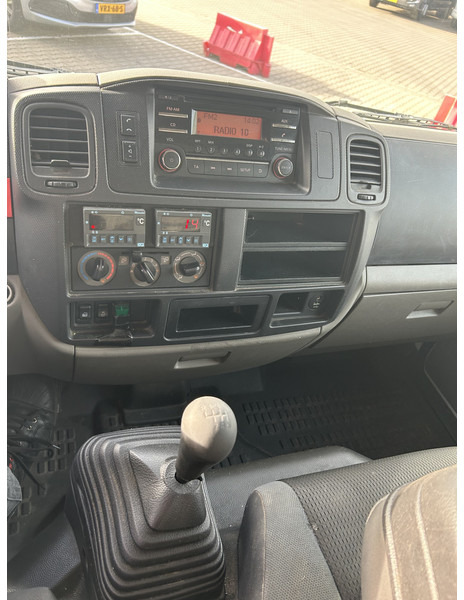 Nissan Cabstar NT400 / Duo Temp Frigo -30 gr / 146 dkm/ Blad - Blad / APK TUV 03-26 - Επαγγελματικό αυτοκίνητο ψυγείο: φωτογραφία 5 Nissan Cabstar NT400 / Duo Temp Frigo -30 gr / 146 dkm/ Blad - Blad / APK TUV 03-26 - Επαγγελματικό αυτοκίνητο ψυγείο: φωτογραφία 5