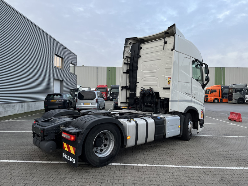 Volvo FH 460 Globetrotter / Retarder / 2 Tanks / Stand Klima / APK TUV 09-25 - Τράκτορας: φωτογραφία 2 Volvo FH 460 Globetrotter / Retarder / 2 Tanks / Stand Klima / APK TUV 09-25 - Τράκτορας: φωτογραφία 2