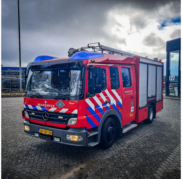 Mercedes-Benz NG 1626 V8 - Πυροσβεστικό όχημα: φωτογραφία 3 Mercedes-Benz NG 1626 V8 - Πυροσβεστικό όχημα: φωτογραφία 3