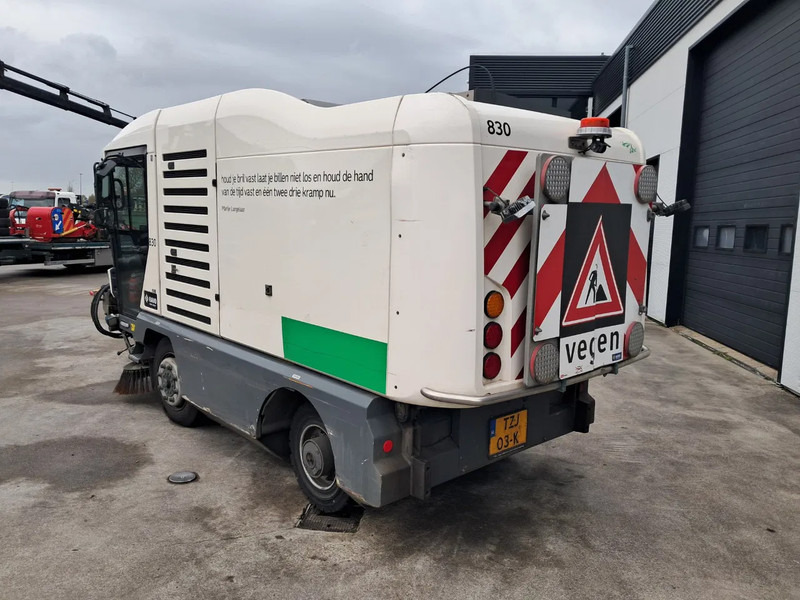 Ravo 540 540 - Σάρωθρο δρόμων: φωτογραφία 3 Ravo 540 540 - Σάρωθρο δρόμων: φωτογραφία 3