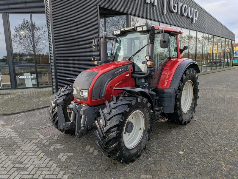Valtra N142 N142 - Τρακτέρ: φωτογραφία 5 Valtra N142 N142 - Τρακτέρ: φωτογραφία 5