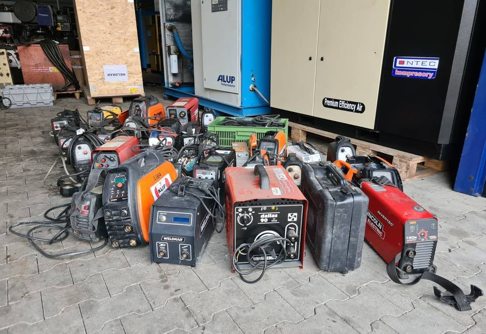 Spawarki invertorowe, używane, uszkodzone - Ηλεκτροσυγκολλήσεις: φωτογραφία 2 Spawarki invertorowe, używane, uszkodzone - Ηλεκτροσυγκολλήσεις: φωτογραφία 2