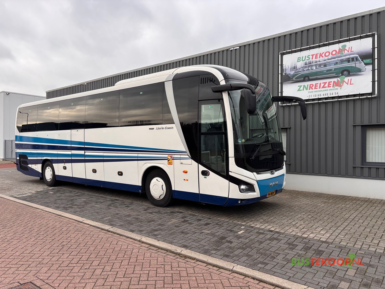 MAN R 07 Lion's Coach - Πούλμαν: φωτογραφία 1 MAN R 07 Lion's Coach - Πούλμαν: φωτογραφία 1