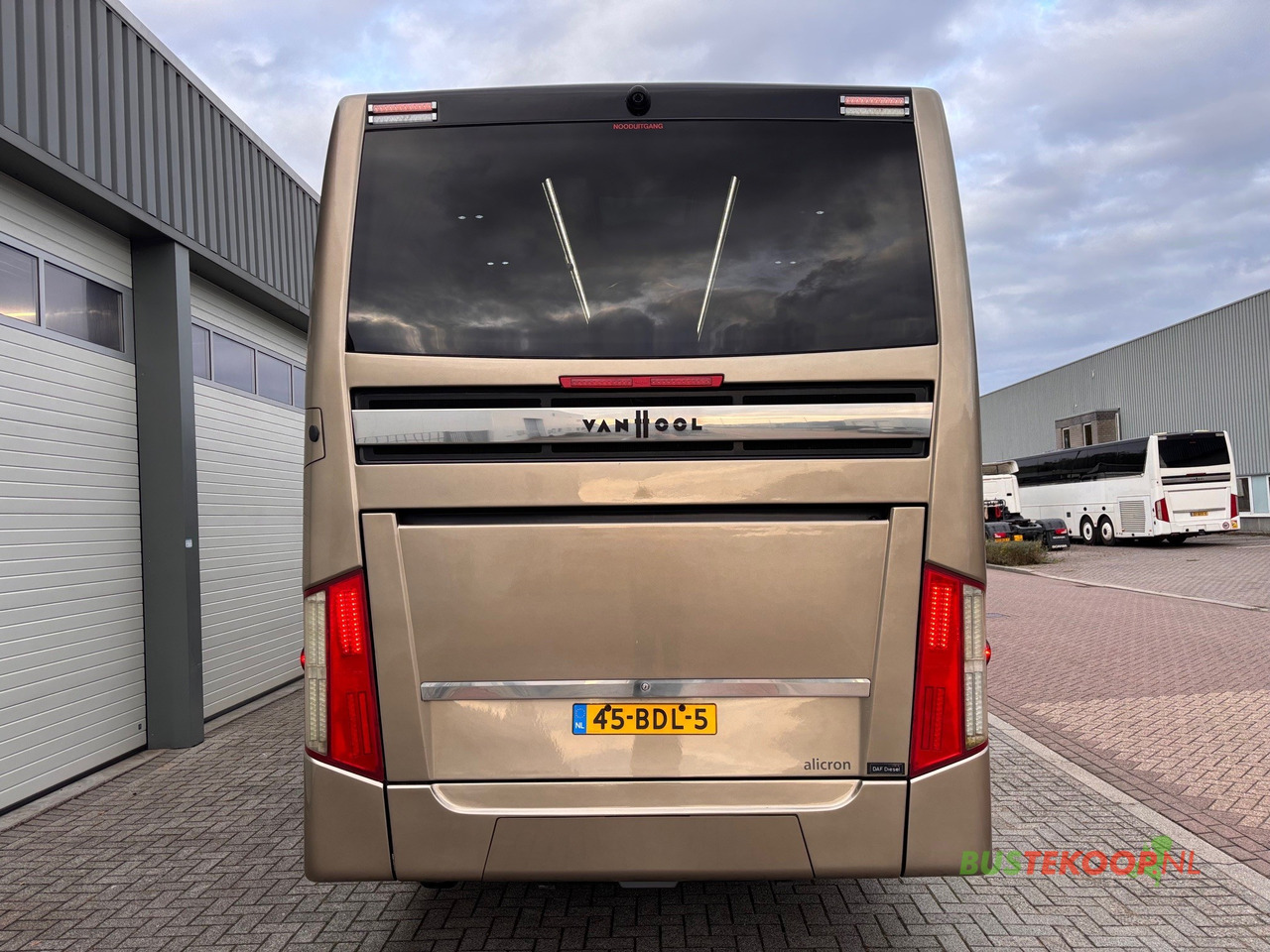 Vanhool TX16 Alicron, TOP CONDITION - Πούλμαν: φωτογραφία 5 Vanhool TX16 Alicron, TOP CONDITION - Πούλμαν: φωτογραφία 5
