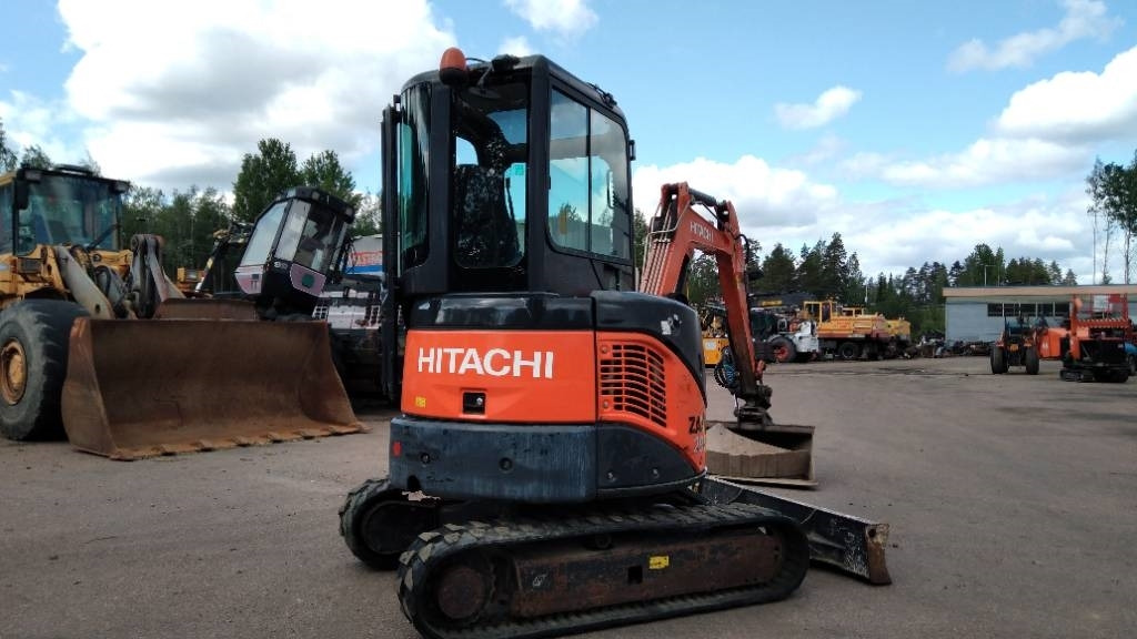 Hitachi ZX 29 U-3 CLR - Μίνι εκσκαφέας: φωτογραφία 4 Hitachi ZX 29 U-3 CLR - Μίνι εκσκαφέας: φωτογραφία 4