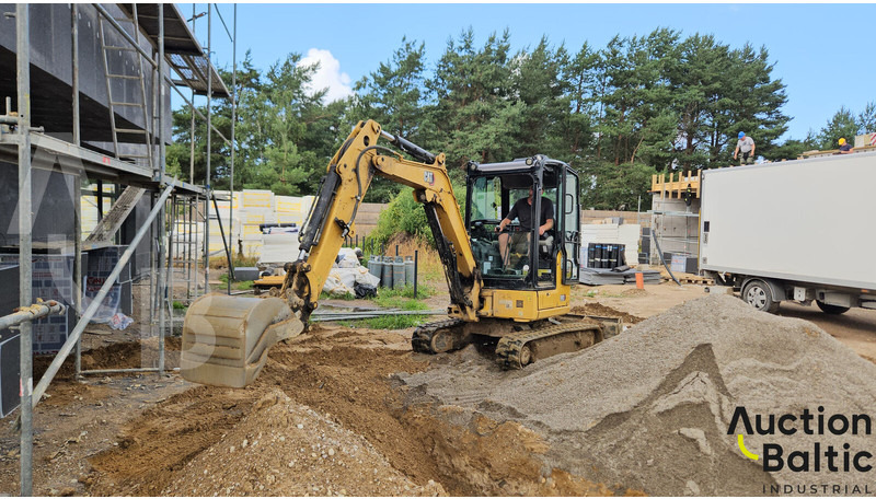 Caterpillar 303 CR - Μίνι εκσκαφέας: φωτογραφία 1 Caterpillar 303 CR - Μίνι εκσκαφέας: φωτογραφία 1