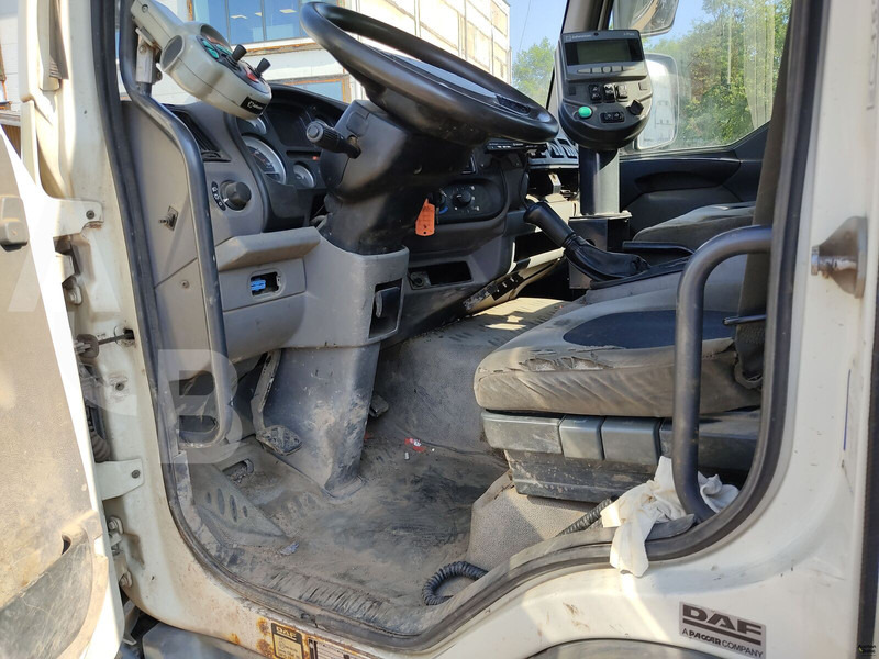 DAF LF45.160 - Σάρωθρο δρόμων: φωτογραφία 5 DAF LF45.160 - Σάρωθρο δρόμων: φωτογραφία 5