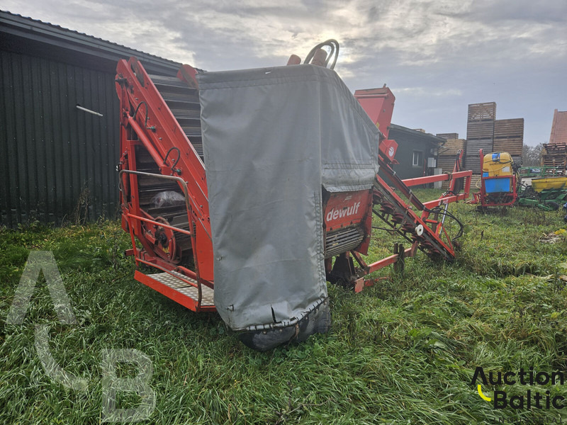 Dewulf P3K - Θεριζοαλωνιστική μηχανή: φωτογραφία 4 Dewulf P3K - Θεριζοαλωνιστική μηχανή: φωτογραφία 4