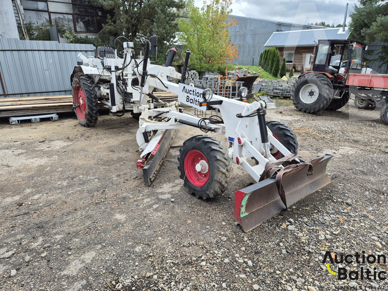 Ei Attachments 09.NH.2750 - Γκρέιντερ: φωτογραφία 2 Ei Attachments 09.NH.2750 - Γκρέιντερ: φωτογραφία 2