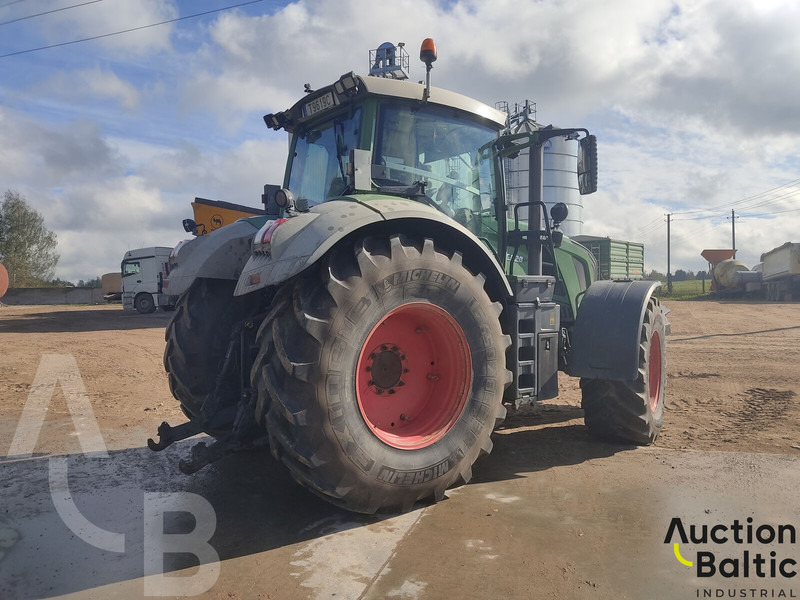 Fendt 828 Vario - Τρακτέρ: φωτογραφία 5 Fendt 828 Vario - Τρακτέρ: φωτογραφία 5
