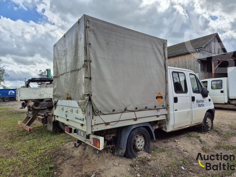 Fiat Ducato - Επαγγελματικό αυτοκίνητο με μουσαμά: φωτογραφία 4 Fiat Ducato - Επαγγελματικό αυτοκίνητο με μουσαμά: φωτογραφία 4