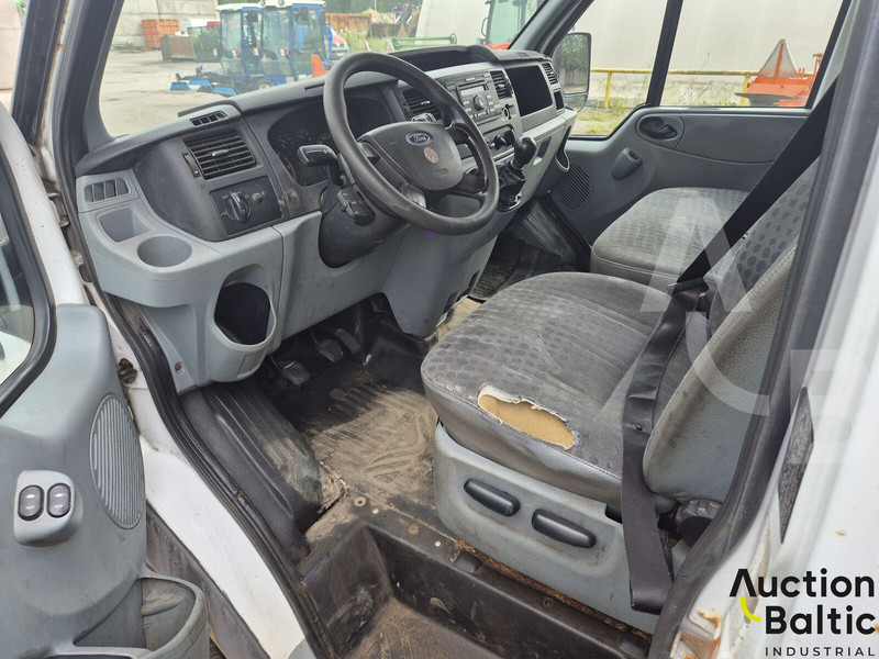 Ford Transit Tourneo - Μικρό φορτηγό με καρότσα: φωτογραφία 5 Ford Transit Tourneo - Μικρό φορτηγό με καρότσα: φωτογραφία 5