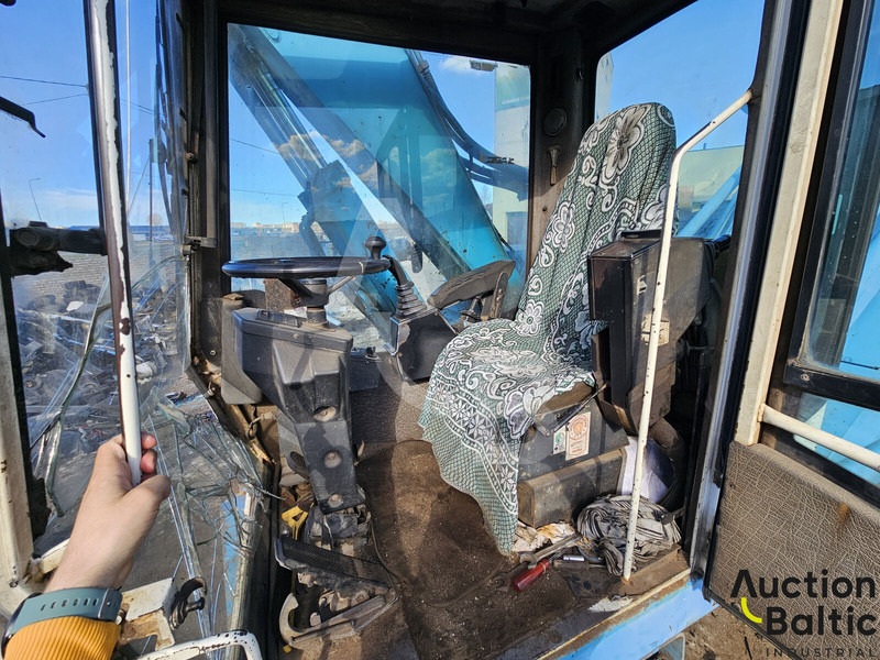 Fuchs MHL 320 - Τροχοφόρος εκσκαφέας: φωτογραφία 5 Fuchs MHL 320 - Τροχοφόρος εκσκαφέας: φωτογραφία 5