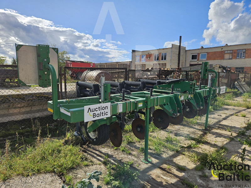 Great Plains SS 0300 - Ρίπερ: φωτογραφία 1 Great Plains SS 0300 - Ρίπερ: φωτογραφία 1