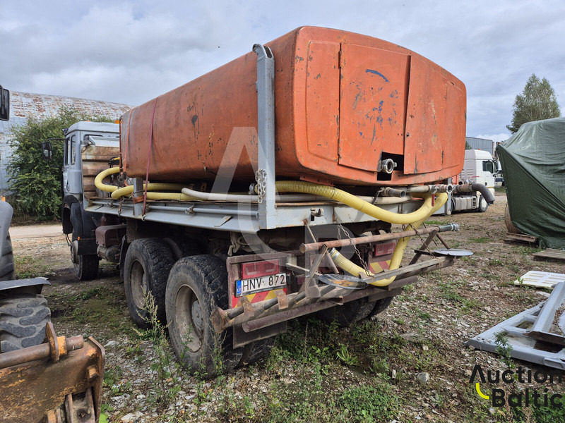 Iveco 260-34 - Φορτηγό βυτιοφόρο: φωτογραφία 3 Iveco 260-34 - Φορτηγό βυτιοφόρο: φωτογραφία 3