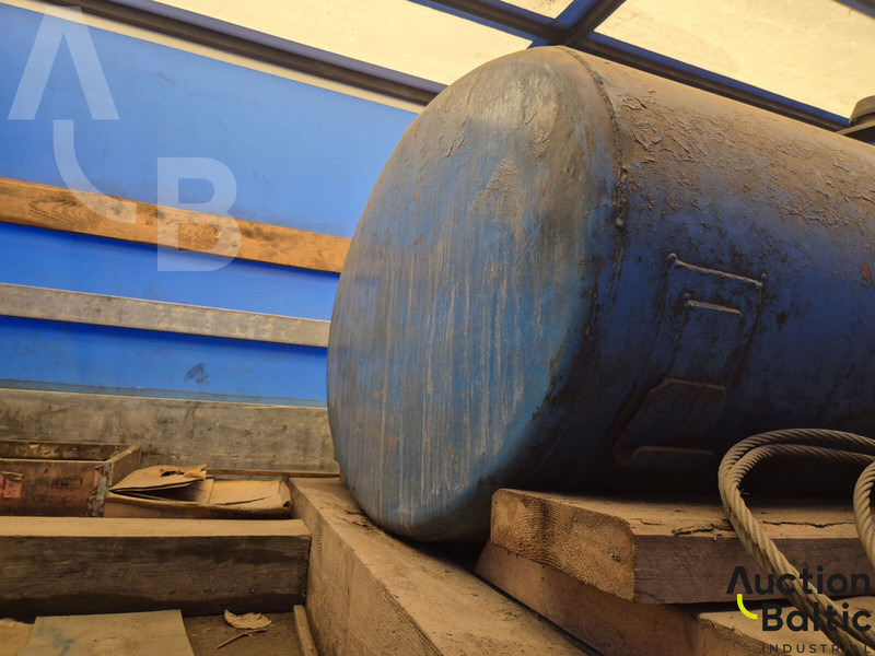 Iveco 65E10 - Φορτηγό μουσαμάς: φωτογραφία 5 Iveco 65E10 - Φορτηγό μουσαμάς: φωτογραφία 5