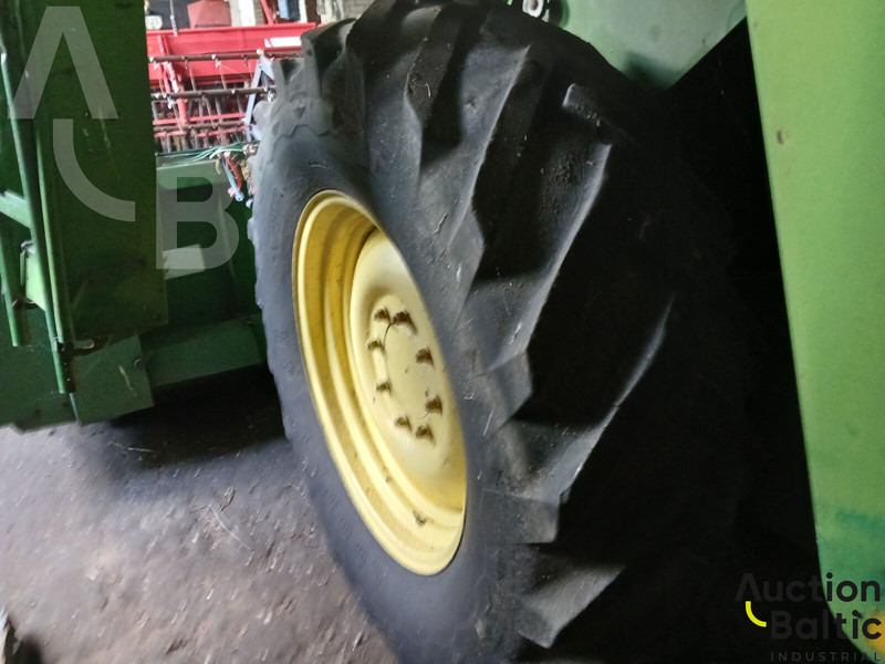 Μίσθωση John Deere 1055 John Deere 1055: φωτογραφία 13
