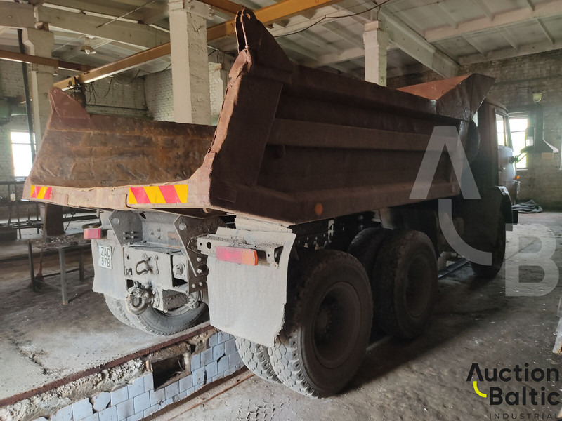 Kamaz 5511 - Φορτηγό ανατρεπόμενο: φωτογραφία 4 Kamaz 5511 - Φορτηγό ανατρεπόμενο: φωτογραφία 4