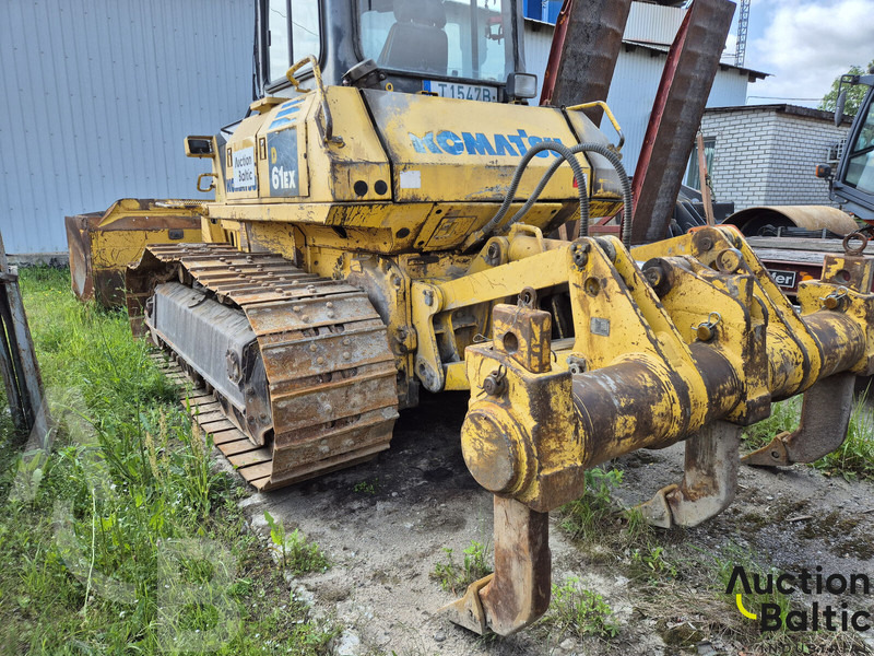 Komatsu D61EX-15 - Μπουλντόζα: φωτογραφία 4 Komatsu D61EX-15 - Μπουλντόζα: φωτογραφία 4