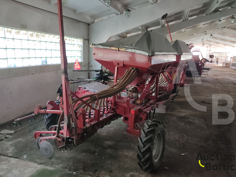Kverneland DT-6 - Μηχανήματα σποράς: φωτογραφία 3 Kverneland DT-6 - Μηχανήματα σποράς: φωτογραφία 3
